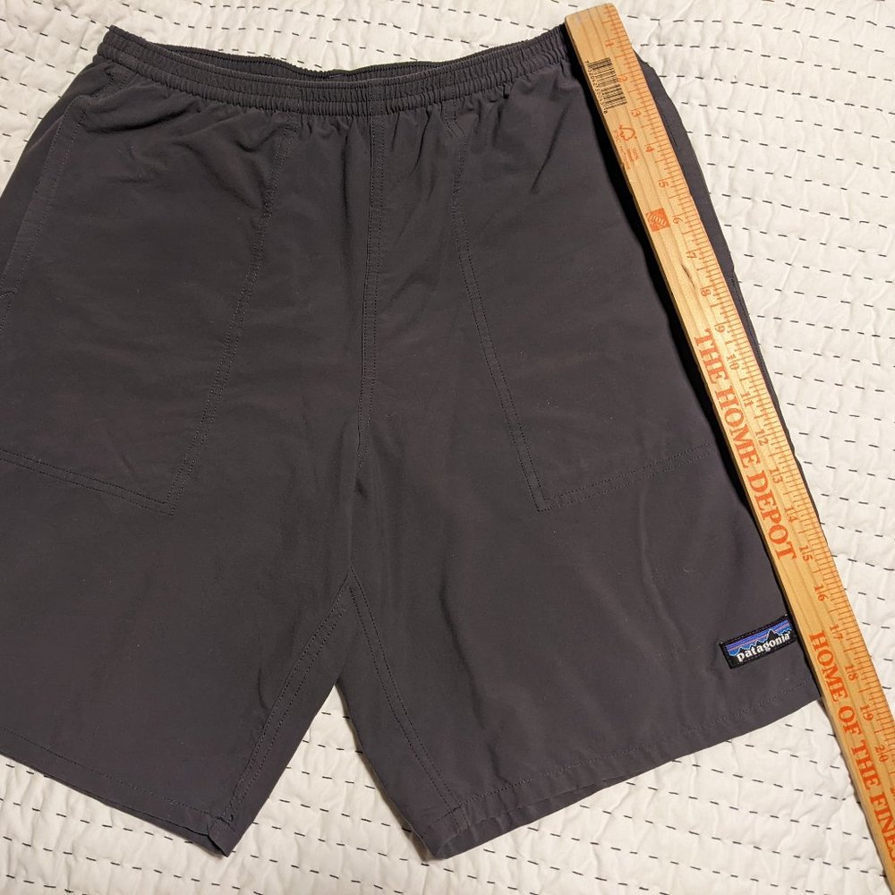 Patagonia Baggies Shorts 8" inseam, dark grey, no mesh liner, medium